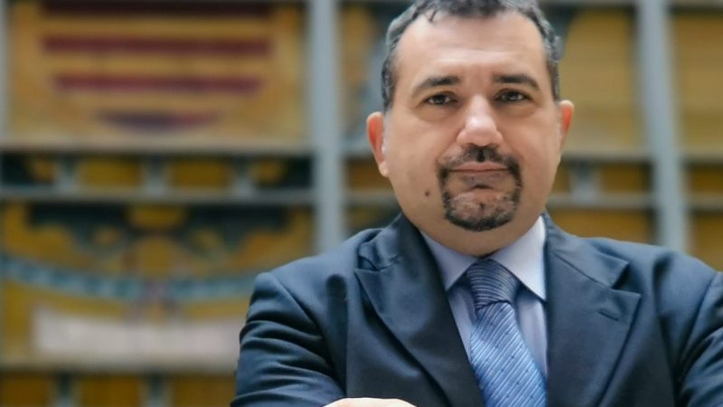 Salerno: consigliere comunale Lambiase “Sindaco s’ adoperi per garantire futuro a squadra, servono fatti”