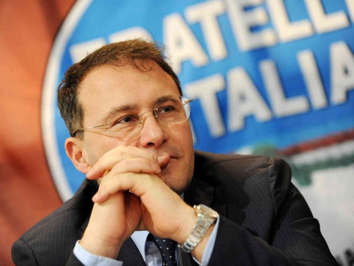 Campania: vice Ministro Cirielli “Ministro Sangiuliano ha creato chiave culturale per sviluppo”