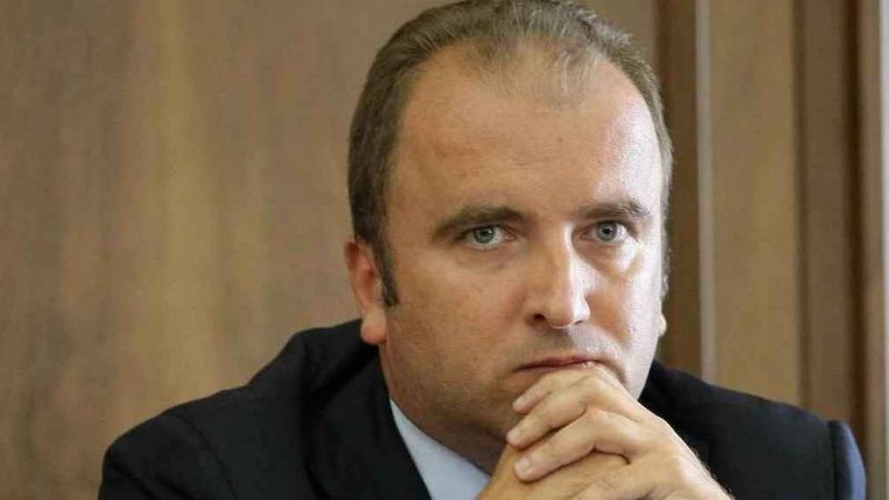 Campania: Covid, sen. Iannone “Presidente De Luca oltre a vietare ristori anche danni”