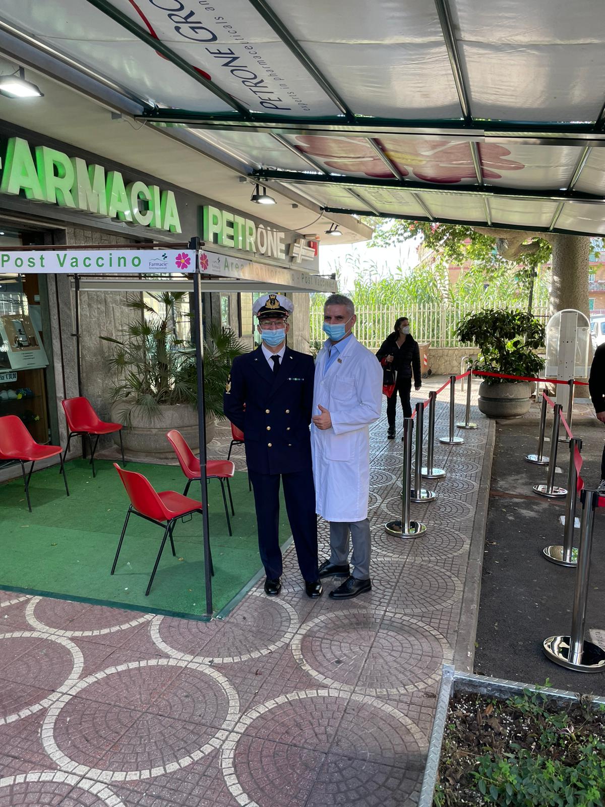 Napoli: Marina Militare, adesione a “In farmacia per i bambini”