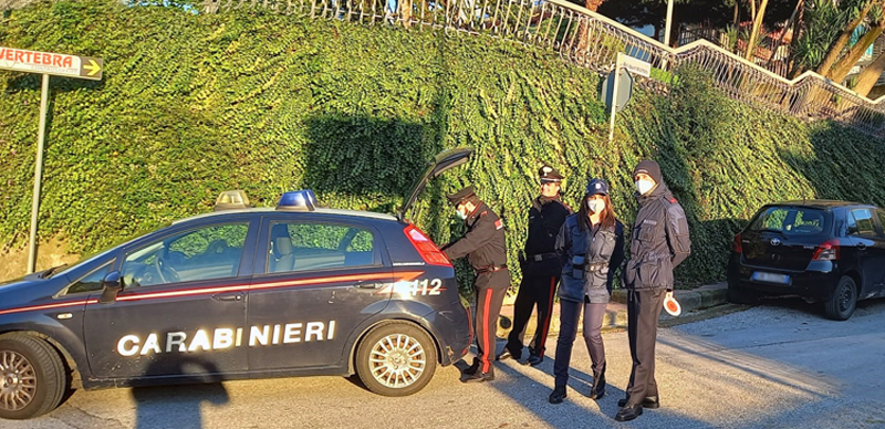 Napoli: Coisp “Polizia dev’essere utilizzata per contrastare crimine e non per caccia a  Green pass”