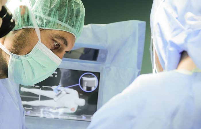 Eboli: Campolongo Hospital, V struttura in Italia per numero interventi annui di protesi di spalla, prima per Sud Italia