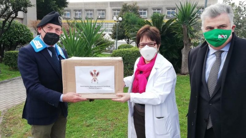 Salerno: ANAC dona materiale sanitario a reparto di Neonatologia, Associazione Nazionale Arma di Cavalleria ha regalato fonendoscopi neonatali
