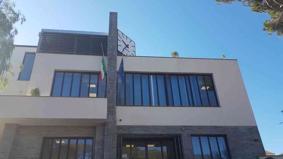 Castellabate: bandiera a mezz’asta per scomparsa di David Sassoli