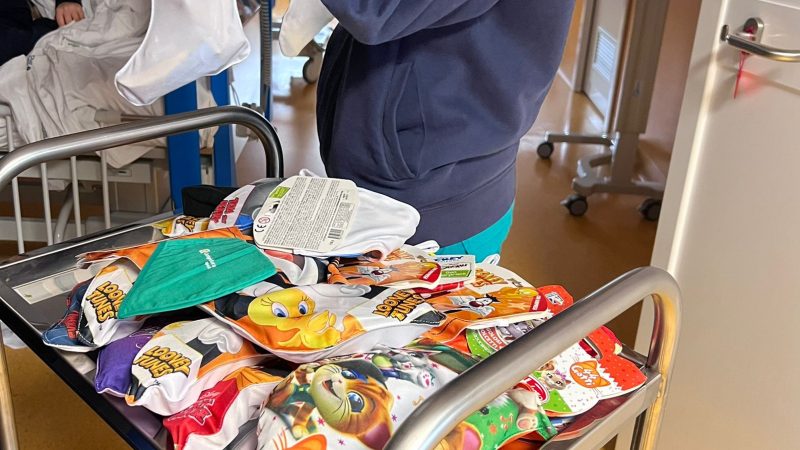 Napoli: Confagricoltura rinnova tradizione Epifania con calze della Befana donate a piccoli pazienti Ospedale pediatrico “Santobono”