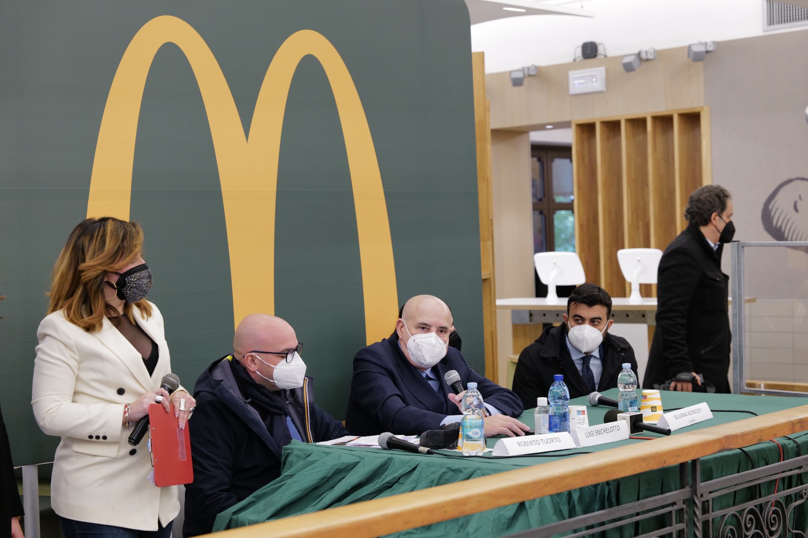 Salerno: 4.400 pasti caldi saranno donati tra Salerno, Potenza e Battipaglia da McDonald’s e Fondazione Ronald McDonald con Banco Alimentare
