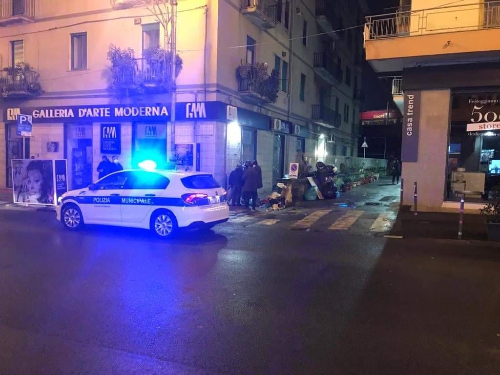 Salerno: Sindaco Napoli “Plauso Polizia Municipale- Salerno Pulita operazione città pulita”