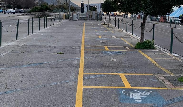 Salerno: multati “furbetti” del Contrassegno Invalidi per sosta