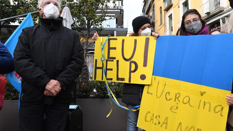 Salerno: Sindaco Napoli a manifestazione contro guerra Ucraina