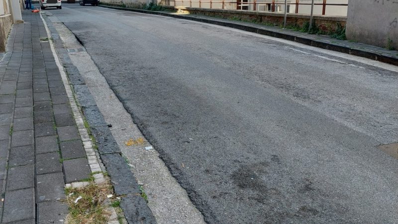 Salerno: Codacons, plauso pulizia strada Via M. De Angelis