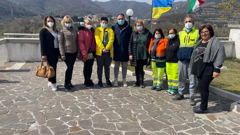 Pellezzano: emergenza Ucraina, solidarietà comunale, accolti a COC 3 donne e 1 bambino