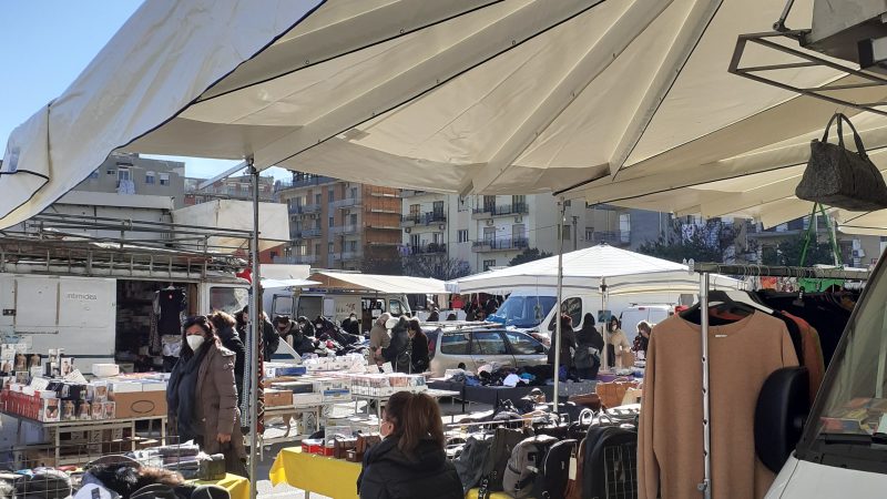 Salerno: Popolari e Moderati su apertura pomeridiana parcheggio Area mercatale