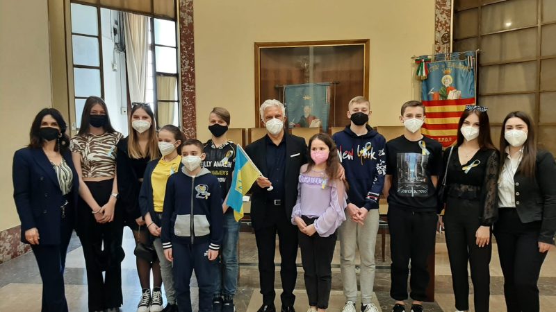 Salerno: studenti ucraini rifugiati a Palazzo di Città