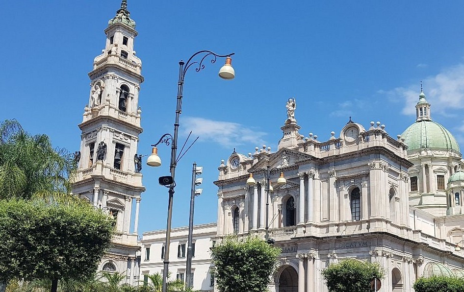 La Voce e la Vita della Chiesa: storia del Rosario e della Supplica