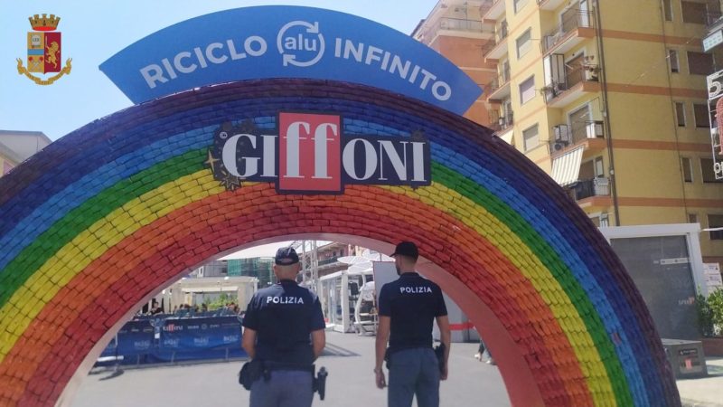 Giffoni Valle Piana: Polizia di Stato “Anche gli eroi possono essere vittime d’haters online”