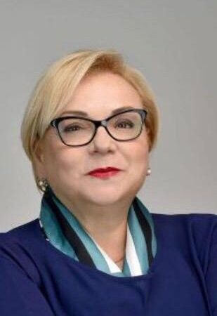 Agropoli: consigliera comunale Elvira Serra “Donne, impegniamoci per parità di diritti, meritando ruoli!”