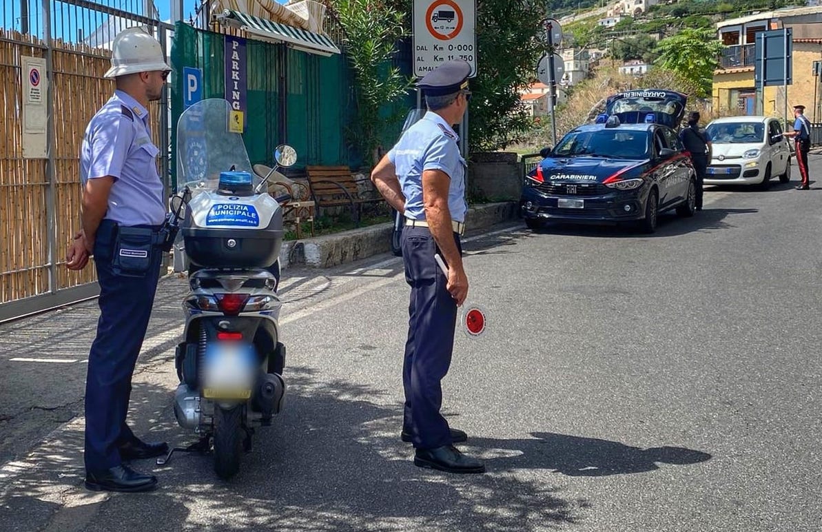 Amalfi: concorso per 2 Agenti di Polizia Municipale a tempo pieno e indeterminato