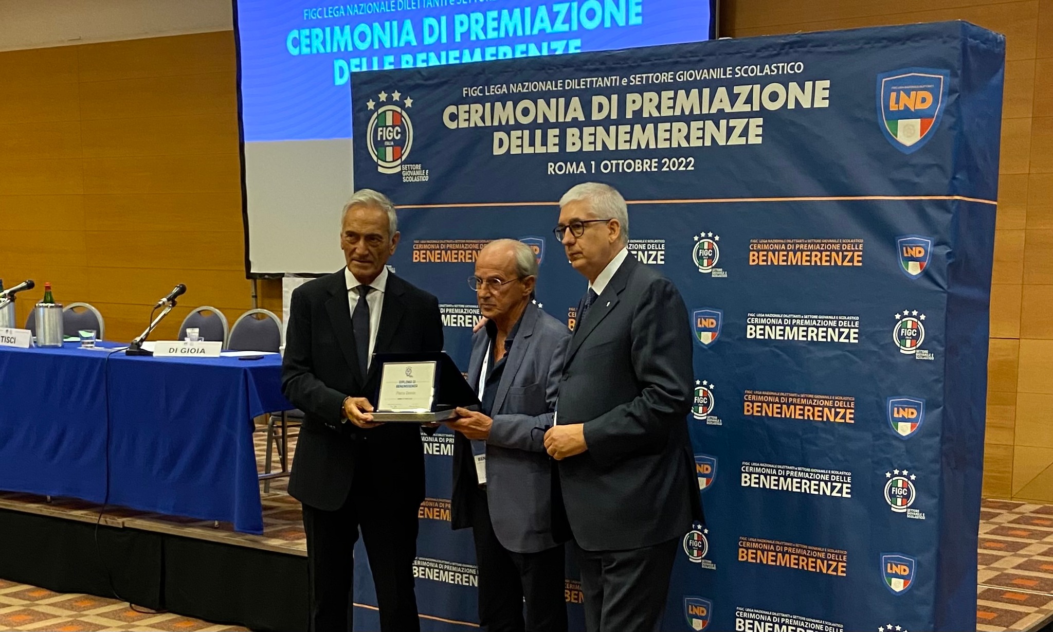Pontecagnano Faiano: benemerenze Figc, premiato Davide Pierro della scuola calcio Sporting Club Picentia