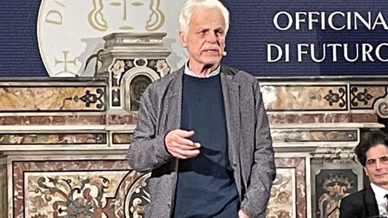 Benevento: Accademia Santa Sofia, recital teatrale-musicale con Michele Placido e Davide Cavuti