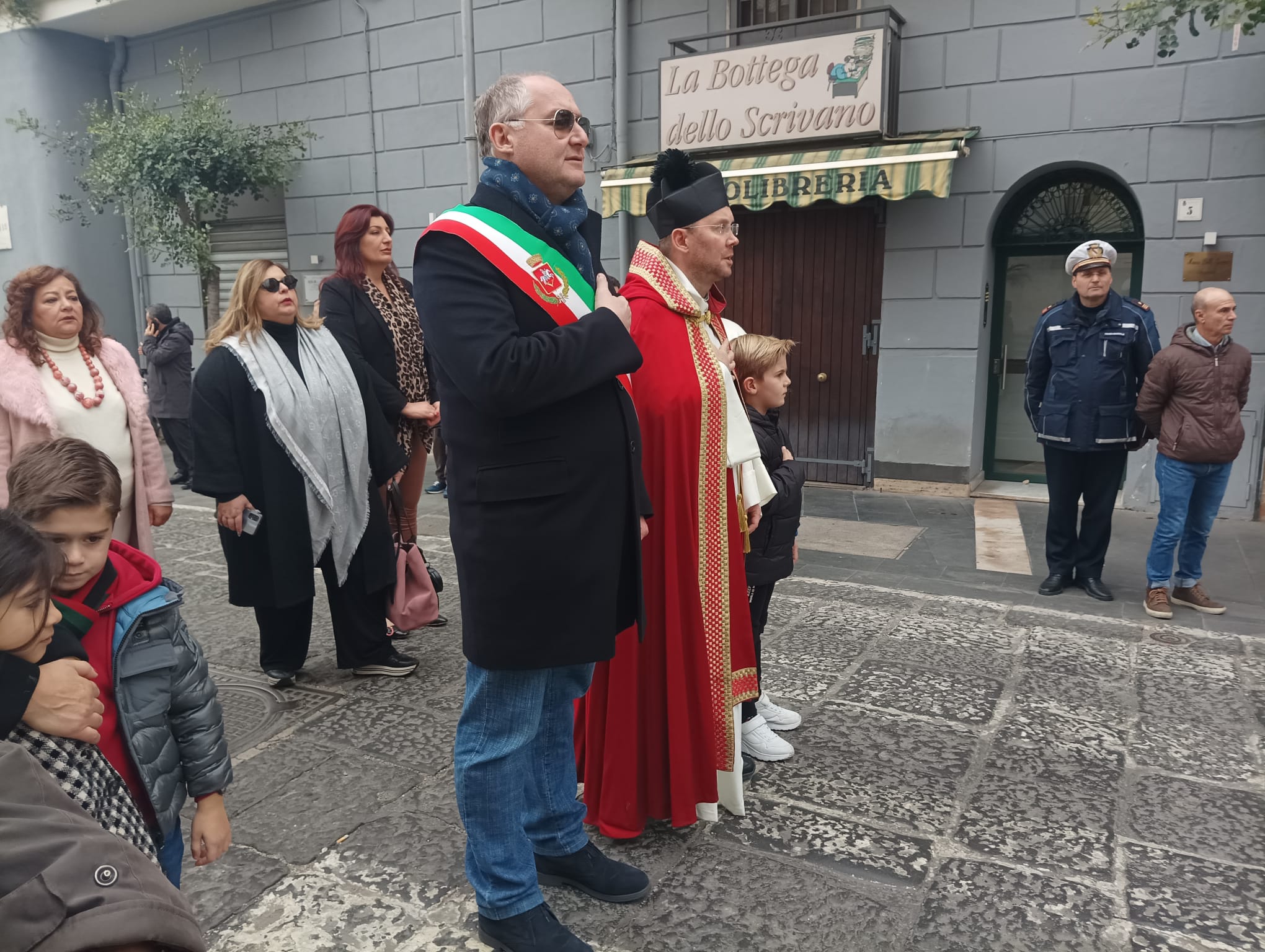 San Valentino Torio: alzata quadro Santo Patrono