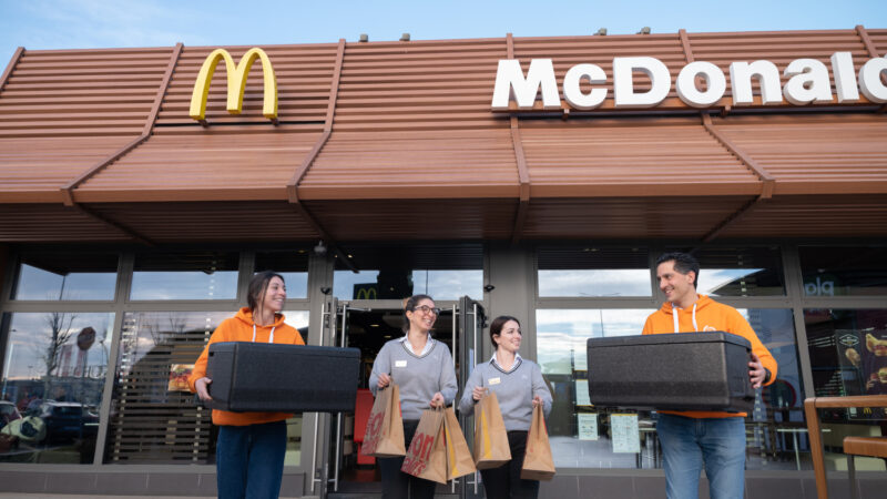 Fisciano: McDonald’s – Fondazione Ronald McDonald- Banco Alimentare, 100 pasti caldi a settimana