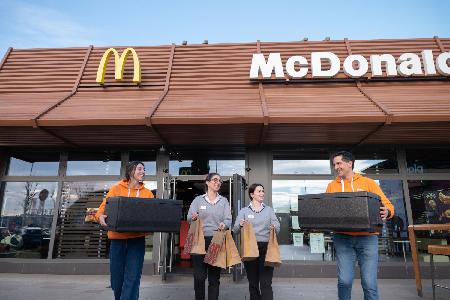 Fisciano: McDonald’s – Fondazione Ronald McDonald- Banco Alimentare, 100 pasti caldi a settimana