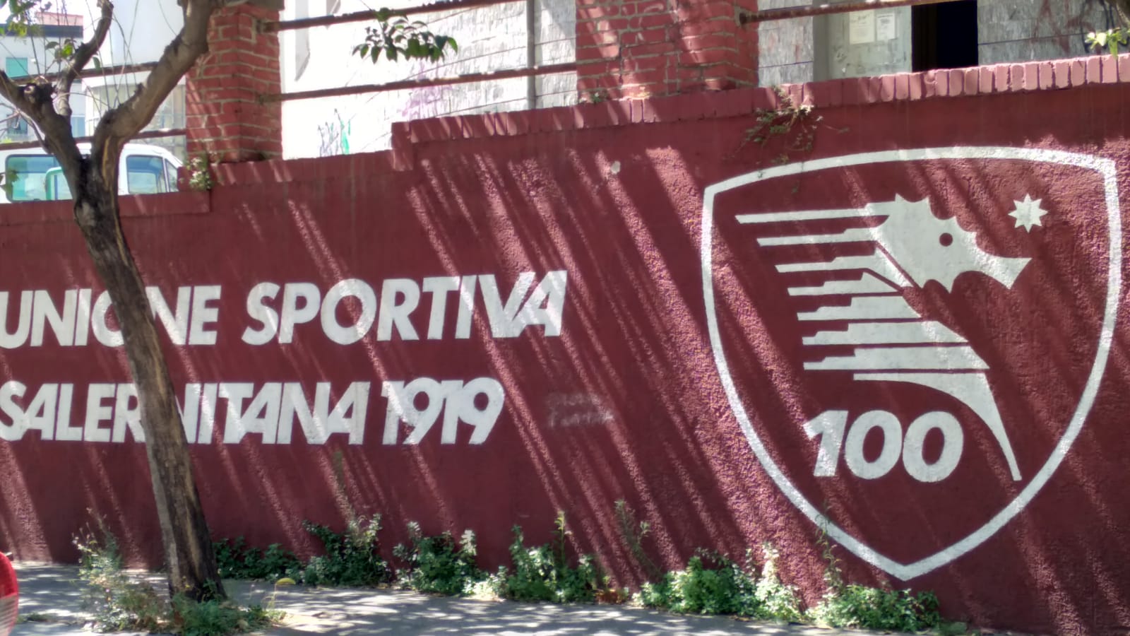 Salerno: Club Mai Sola Salernitana 1919, ricordo di Fulvio De Maio