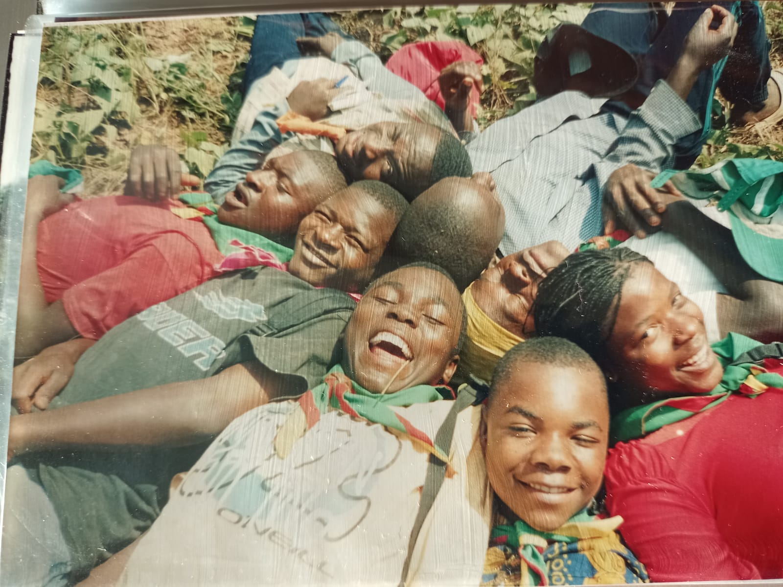 VerbiSwahili: Kucheka (ridere-sorridere)