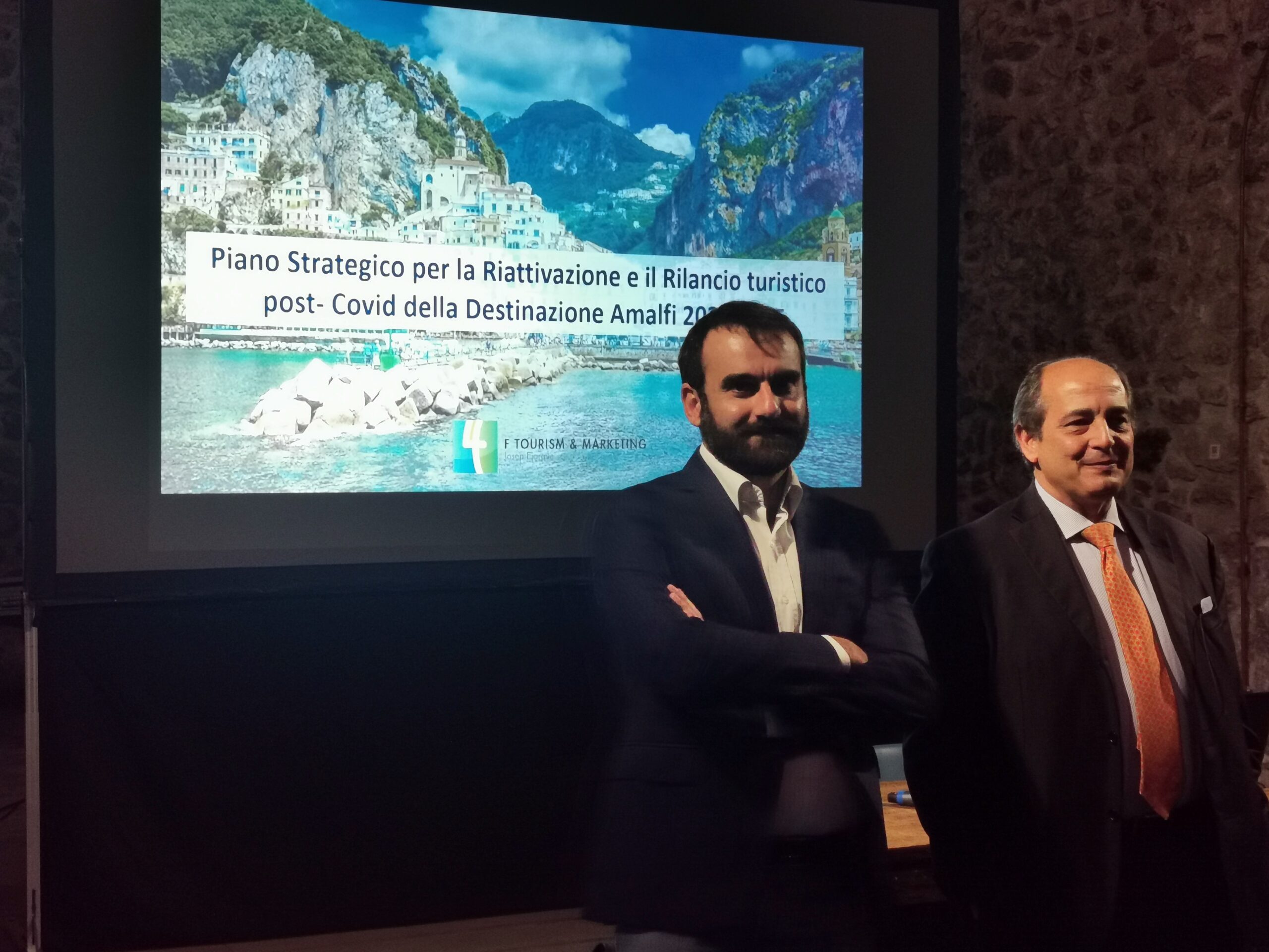 Amalfi: Piano Strategico Turismo, Comune ricerca 2 figure professionali esperte in marketing e comunicazione social