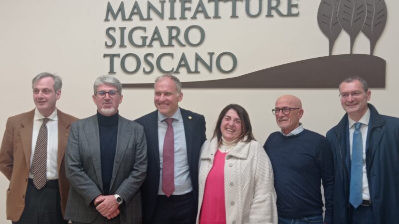 Cava de’ Tirreni: delegazione politica bipartisan in visita a Manifattura Tabacchi 
