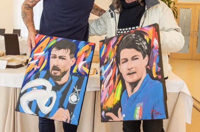 Salerno: Salernitana-Inter, pittore Mangone consegna ritratto a Francesco Acerbi