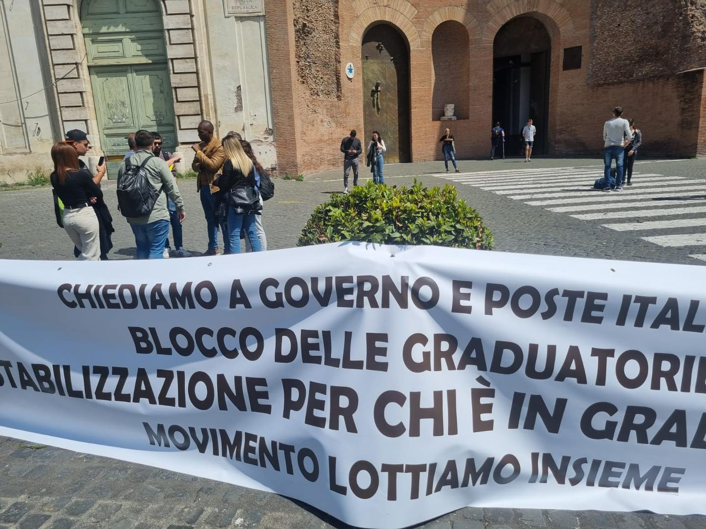 Roma: Poste Italiane, “Lottiamo Insieme” in piazza contro precariato  