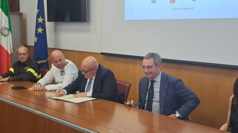 Salerno: firmato protocollo sicurezza su lavoro portuale