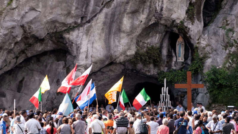 Lourdes: 25.000 giovani in cammino verso la GMG