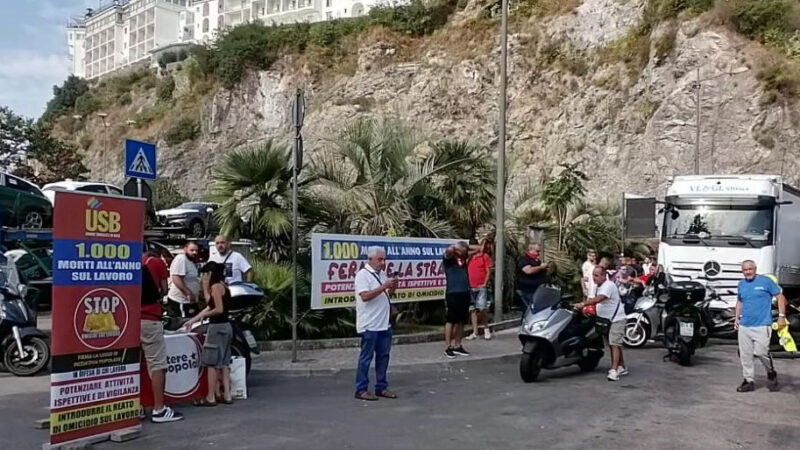 Salerno: USB, sciopero e presidio a Porto “Basta morti su lavoro!”