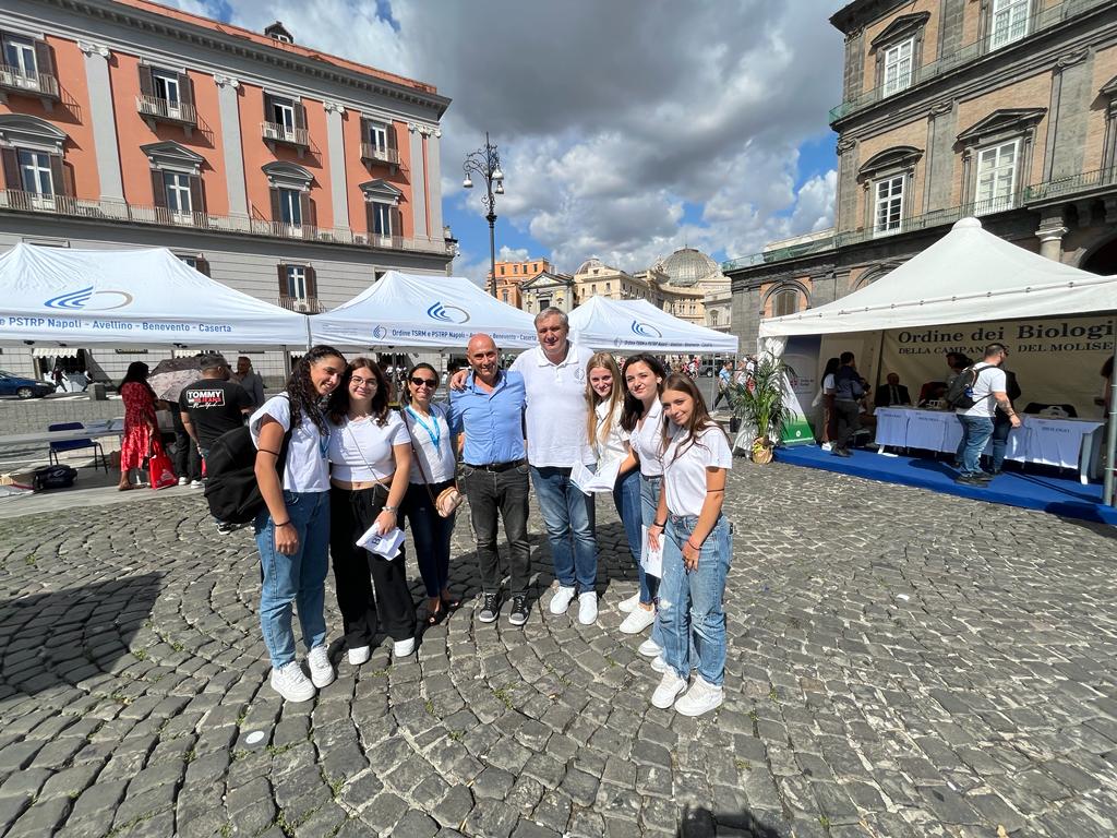 Napoli: professioni sanitarie in piazza all’insegna dell’autonomia