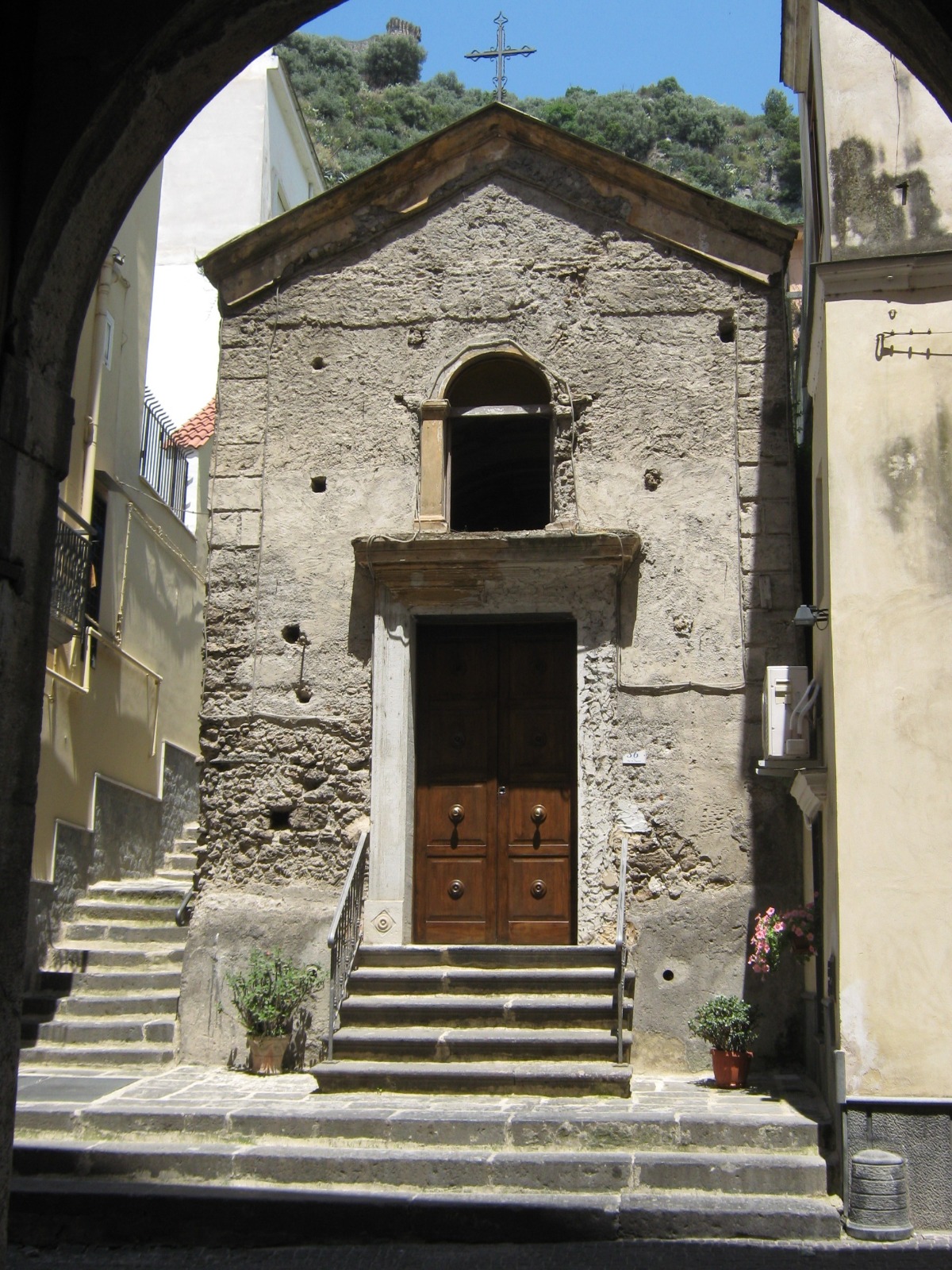 Sarno: intitolazione a Giovan Angelo Frecentese largo antistante chiesa di S. Nicola  