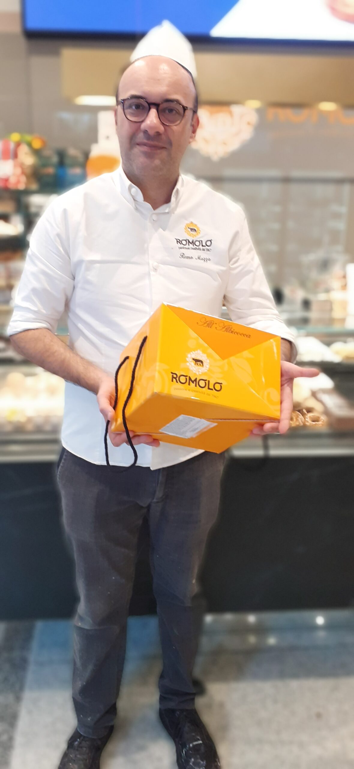 Salerno: a Primo Panettone d’Artista, Pasticceria Romolo con dolcezze della tradizione