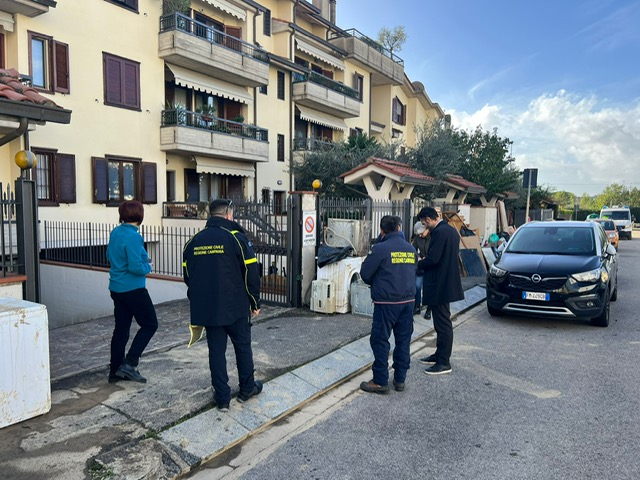 Pellezzano: Protezione Civile “Santa Maria delle Grazie” in soccorso Toscana alluvionata