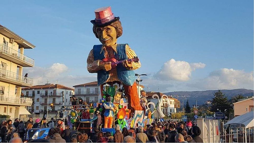 Agropoli: Carnevale, rinvio prima sfilata carri allegorici 51^ ediz.