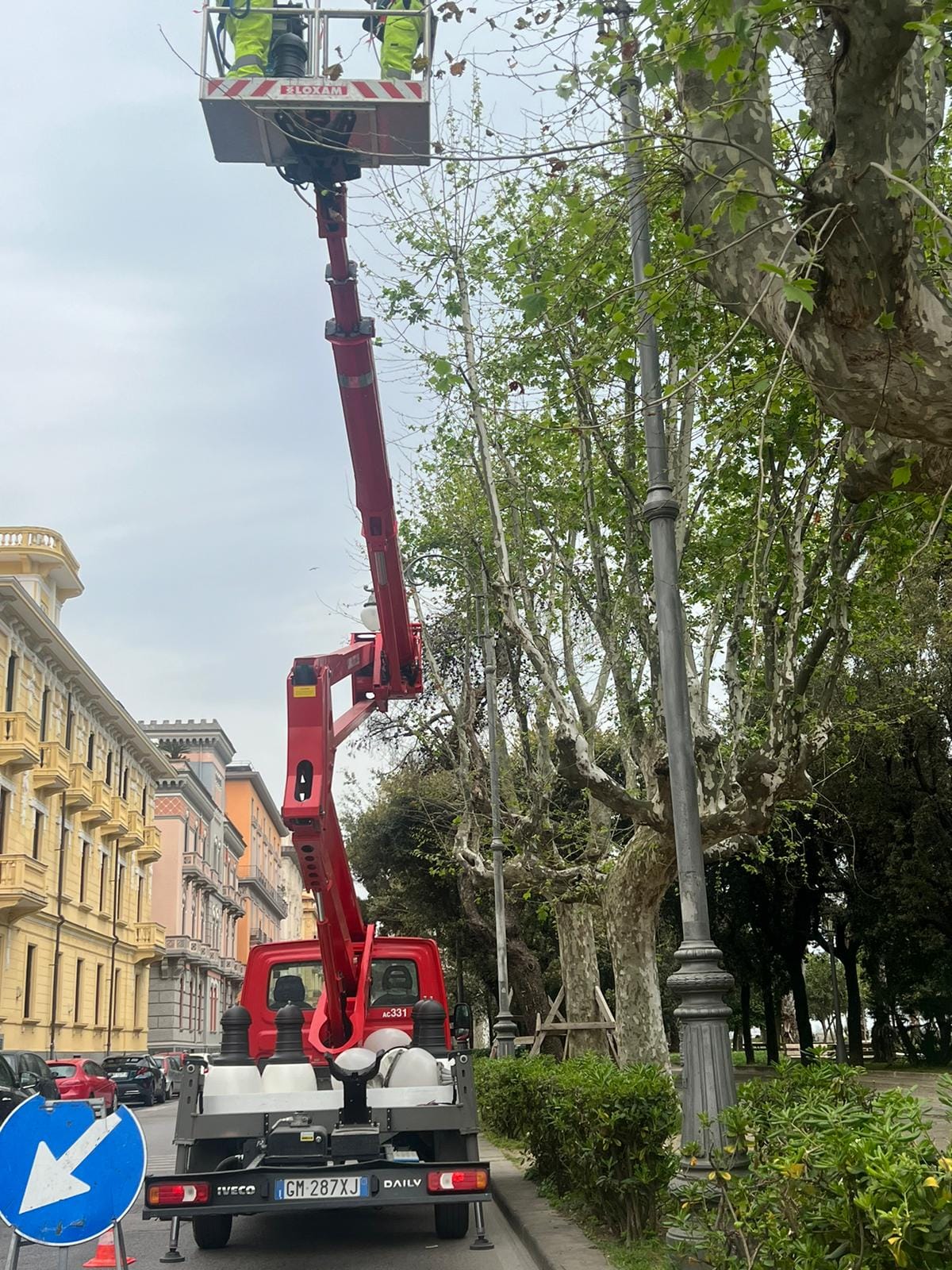 Salerno: pubblica illuminazione, lavori per adeguamento a risparmio energetico