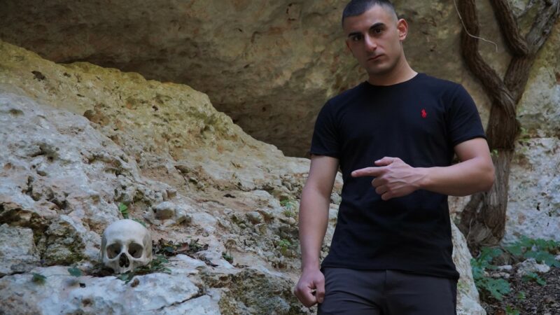 Napoli: cranio preistorico fra sentieri di Pantalica scoperto da ambientalista Sebastian Colnaghi