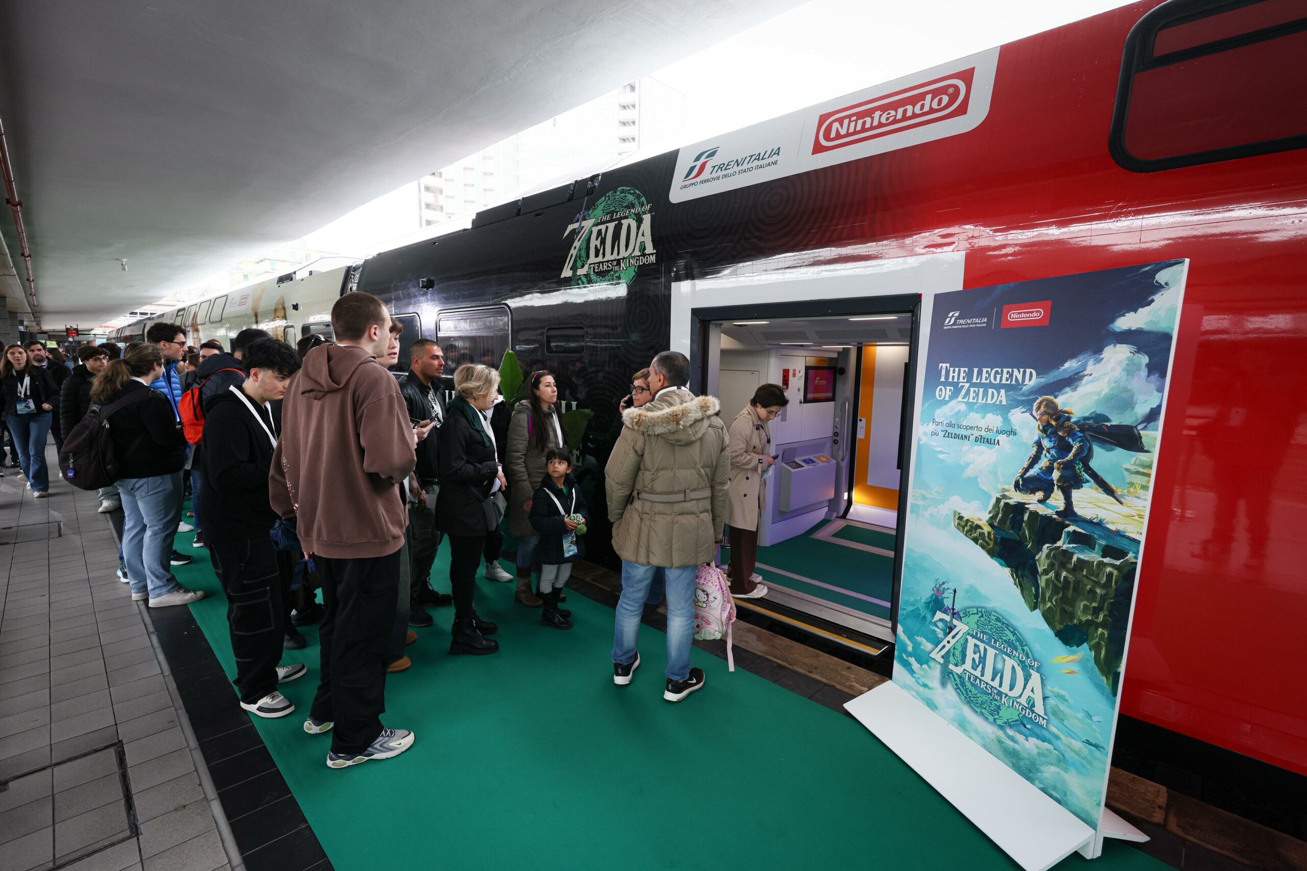 Napoli: presentato treno Rock “The Legend of Zelda”,