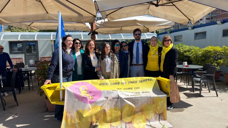 Salerno: Club Velico Salernitano, Endopank, inaugurata panchina per endometriosi