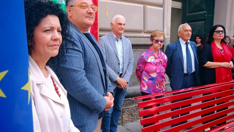 Sarno: inaugurata panchina rossa contro violenza a donne